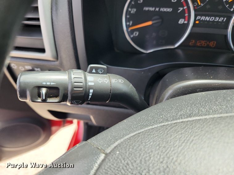 image for item MW9648 2009 GMC Canyon SLE  Crew Cab pickup truck