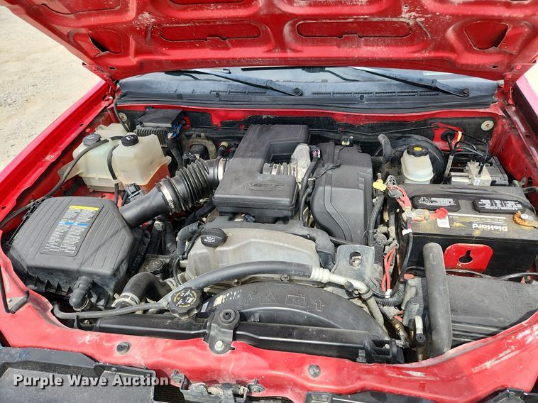 image for item MW9648 2009 GMC Canyon SLE  Crew Cab pickup truck