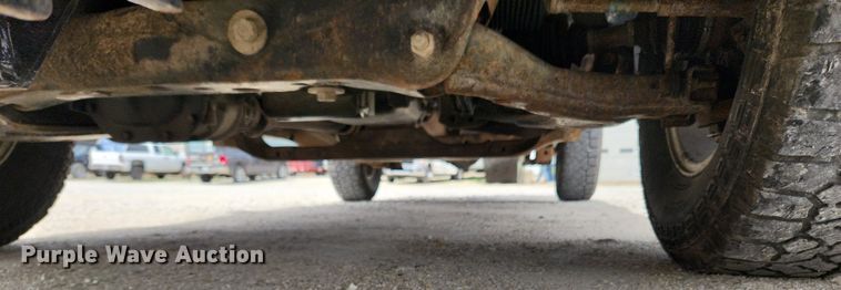 image for item MW9648 2009 GMC Canyon SLE  Crew Cab pickup truck