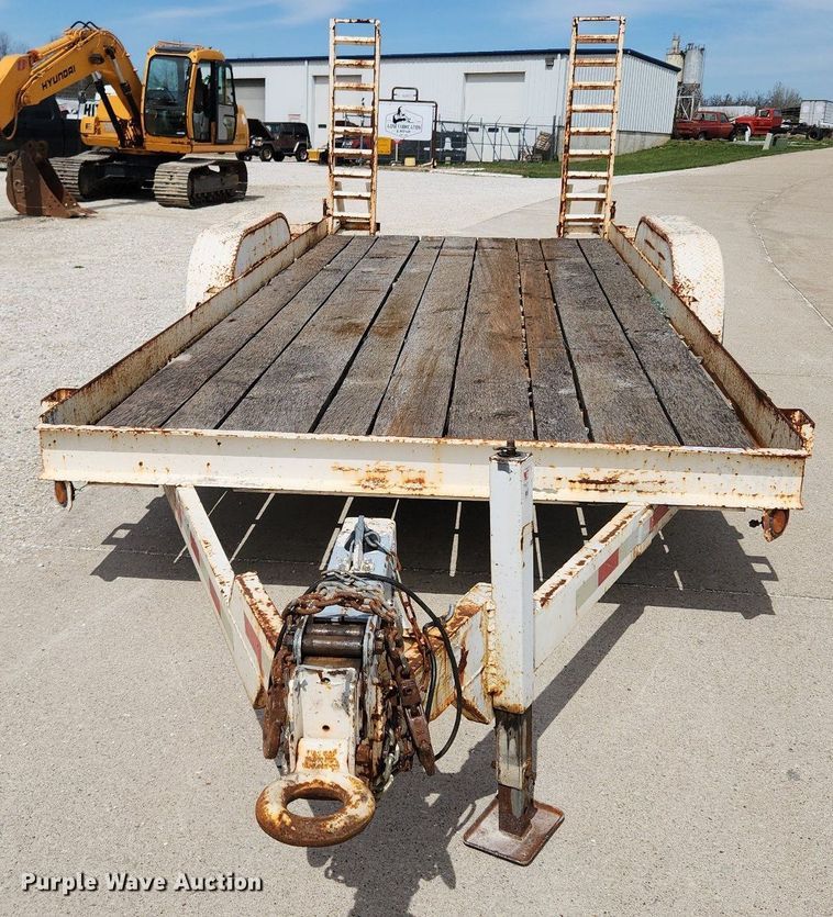 image for item MW9650 2012 Cronkhite  equipment trailer