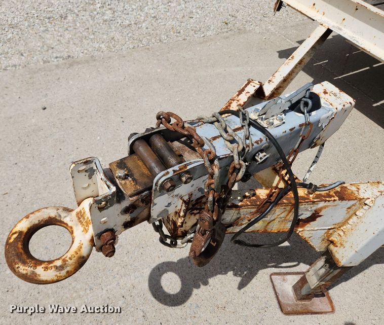 image for item MW9650 2012 Cronkhite  equipment trailer