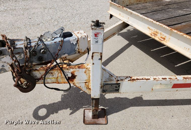 image for item MW9650 2012 Cronkhite  equipment trailer