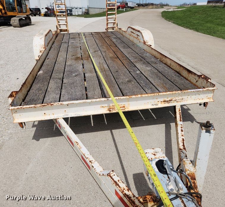 image for item MW9650 2012 Cronkhite  equipment trailer