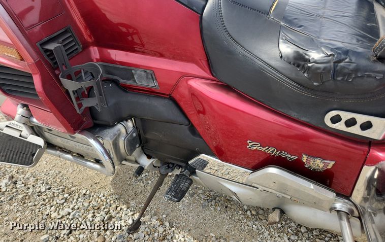 image for item MW9652 1992 Honda Goldwing GL1500  motorcycle