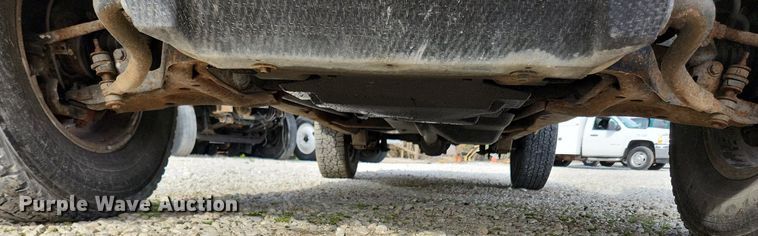 image for item MW9655 2000 Chevrolet S10  Ext. Cab pickup truck