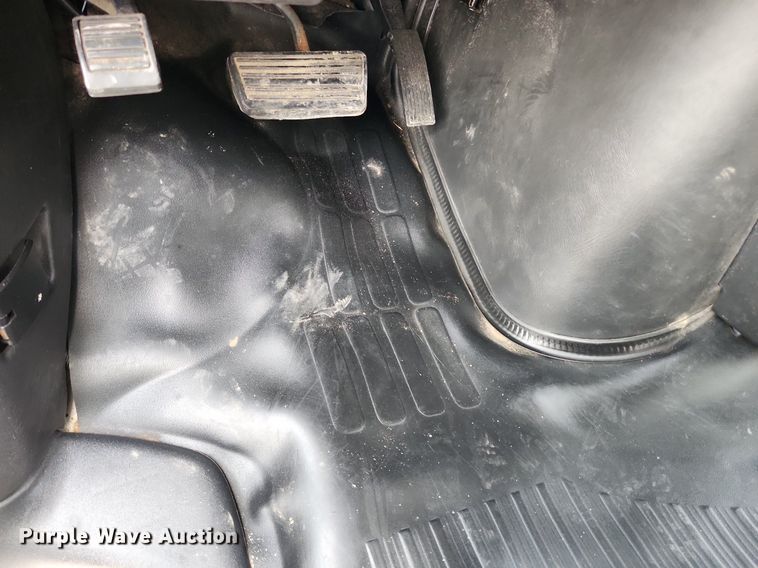 image for item MW9659 2007 GMC Savana  school bus