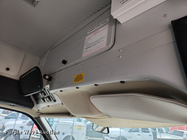 image for item MW9659 2007 GMC Savana  school bus