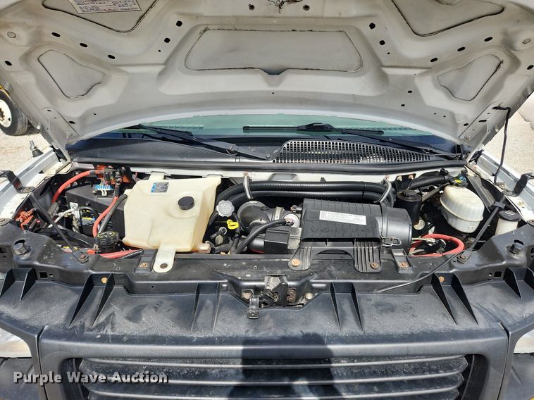 image for item MW9659 2007 GMC Savana  school bus