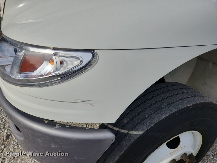 image for item MW9661 2017 International DuraStar 4300  box truck