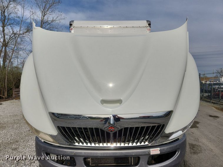 image for item MW9661 2017 International DuraStar 4300  box truck