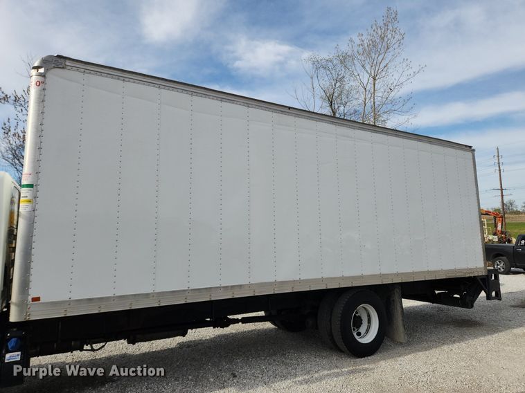 image for item MW9661 2017 International DuraStar 4300  box truck