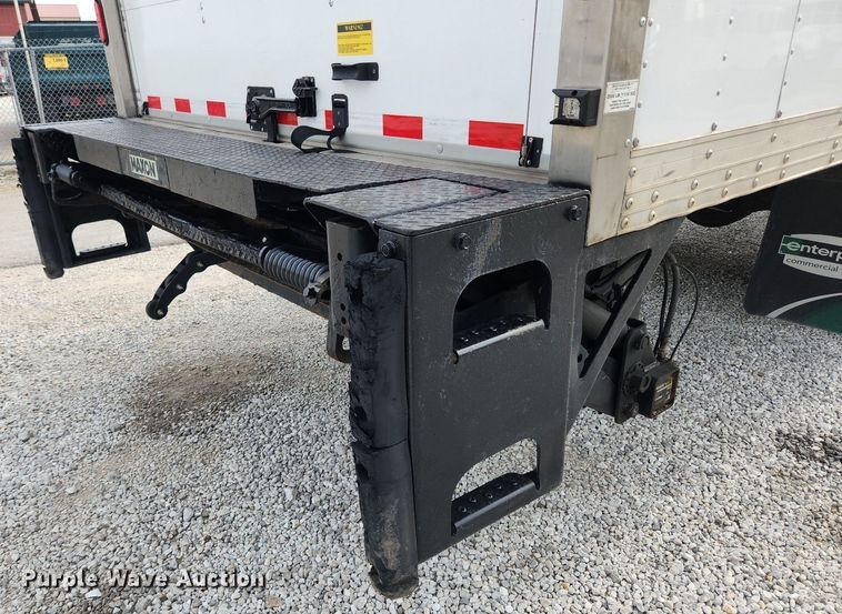 image for item MW9661 2017 International DuraStar 4300  box truck