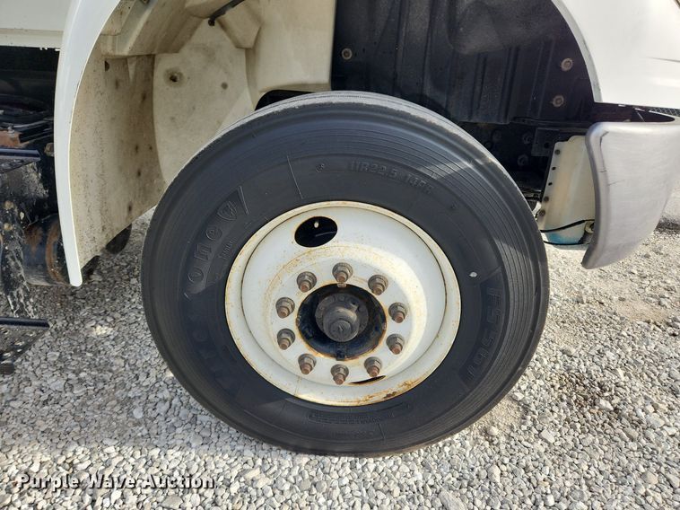 image for item MW9661 2017 International DuraStar 4300  box truck