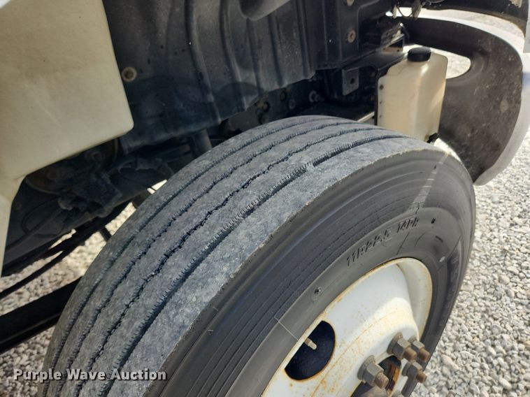 image for item MW9661 2017 International DuraStar 4300  box truck