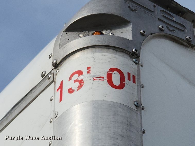 image for item MW9661 2017 International DuraStar 4300  box truck