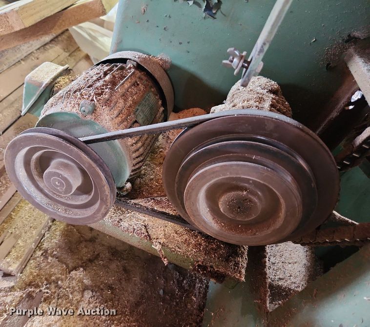 image for item MW9685 Takekawa RC-300S  straight line rip saw