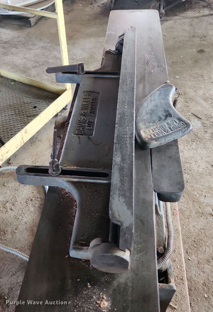 image for item MW9686 Davis & Wells  6" jointer