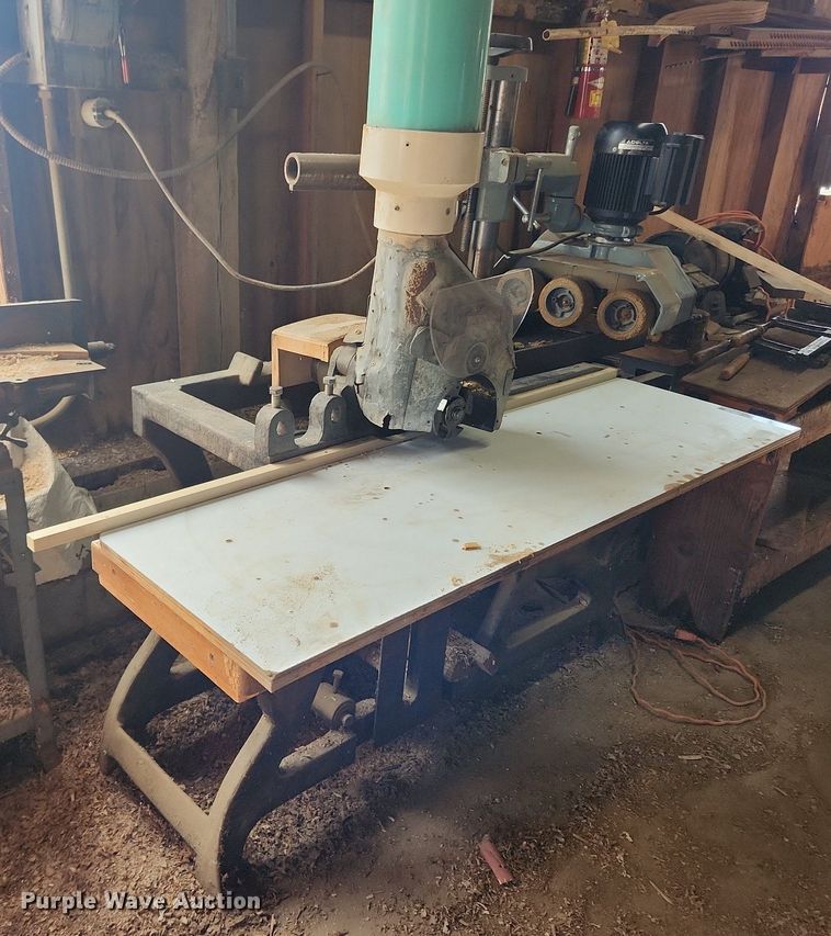 image for item MW9689 Rowley & Hermance  4" sticker molder