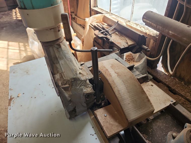 image for item MW9689 Rowley & Hermance  4" sticker molder