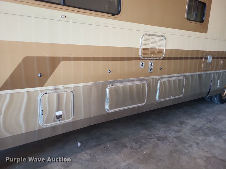image for item MX9650 1992 Safari Motorcoach  RV