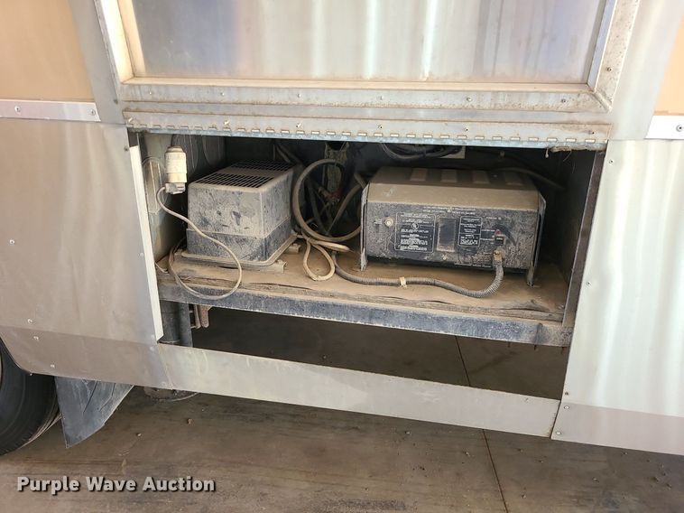 image for item MX9650 1992 Safari Motorcoach  RV