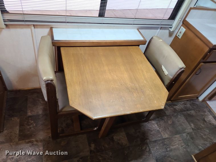 image for item MX9650 1992 Safari Motorcoach  RV