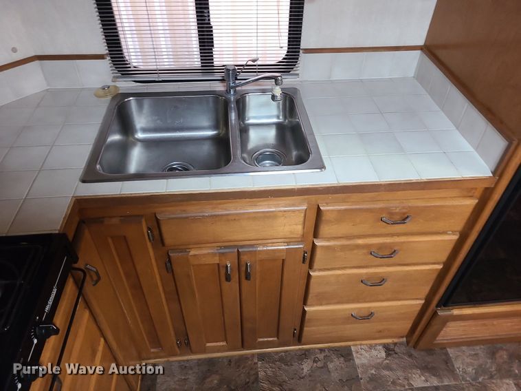 image for item MX9650 1992 Safari Motorcoach  RV