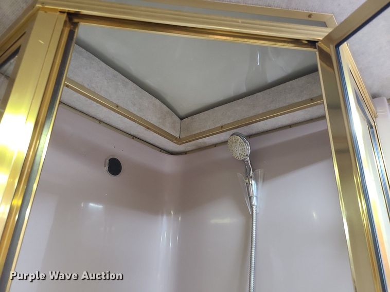 image for item MX9650 1992 Safari Motorcoach  RV