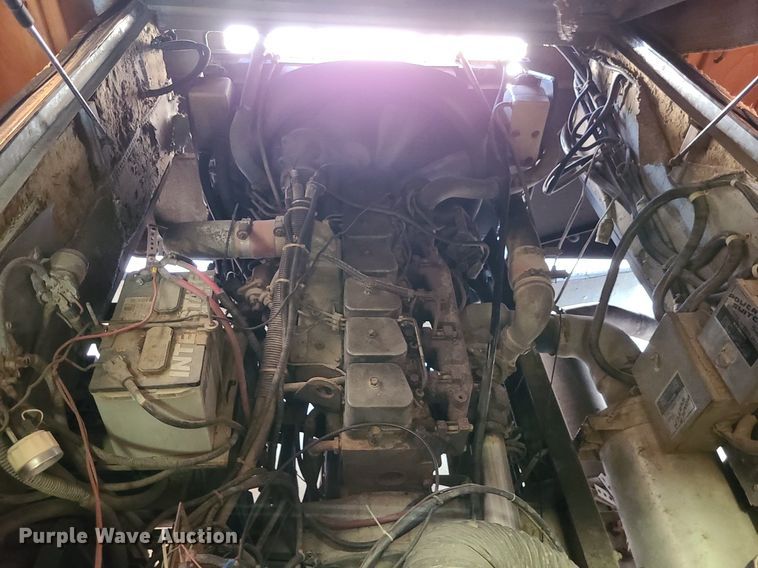 image for item MX9650 1992 Safari Motorcoach  RV