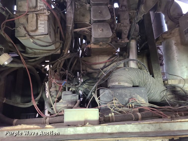 image for item MX9650 1992 Safari Motorcoach  RV