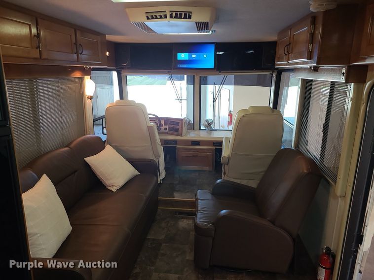 image for item MX9650 1992 Safari Motorcoach  RV