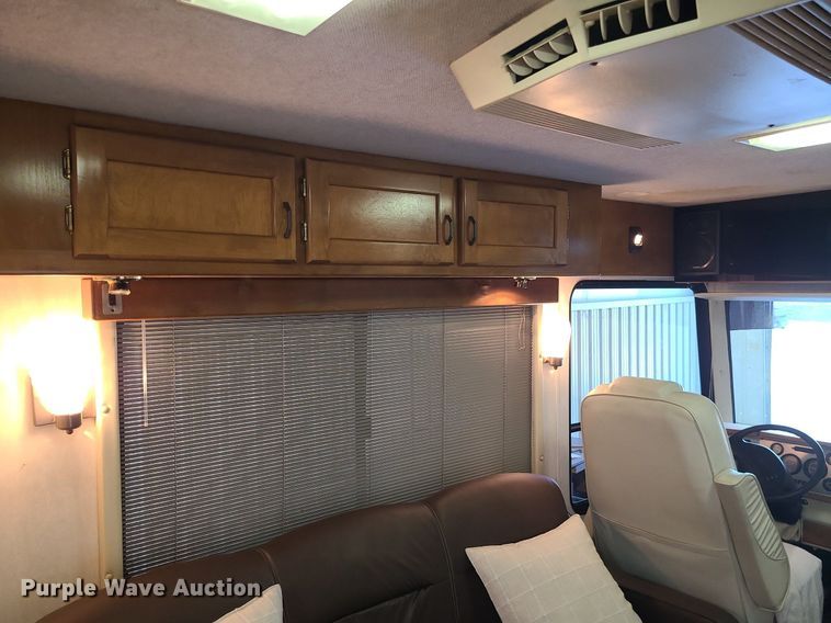 image for item MX9650 1992 Safari Motorcoach  RV