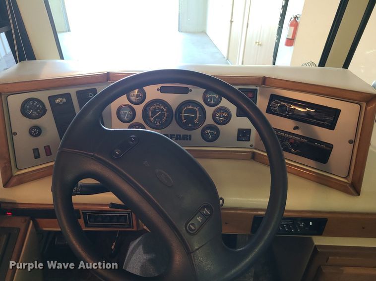 image for item MX9650 1992 Safari Motorcoach  RV