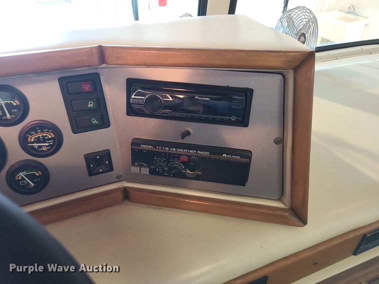 image for item MX9650 1992 Safari Motorcoach  RV