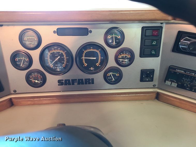 image for item MX9650 1992 Safari Motorcoach  RV