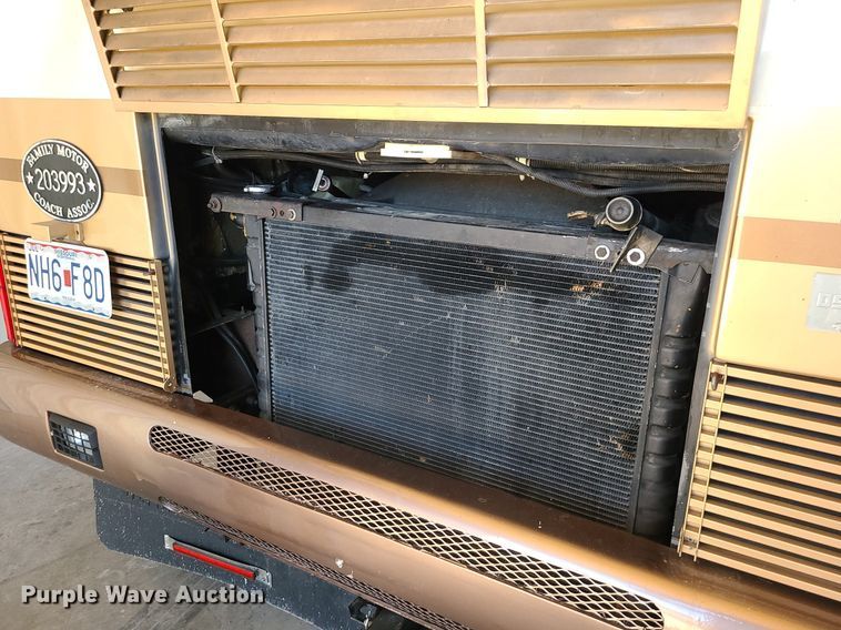 image for item MX9650 1992 Safari Motorcoach  RV