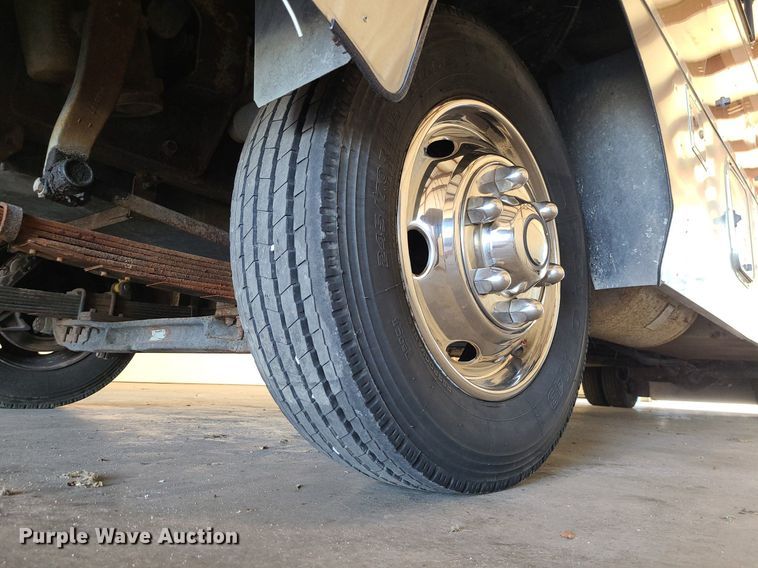 image for item MX9650 1992 Safari Motorcoach  RV