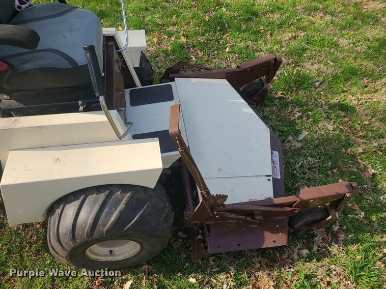 image for item MX9653 Grasshopper 1622  ZTR lawn mower