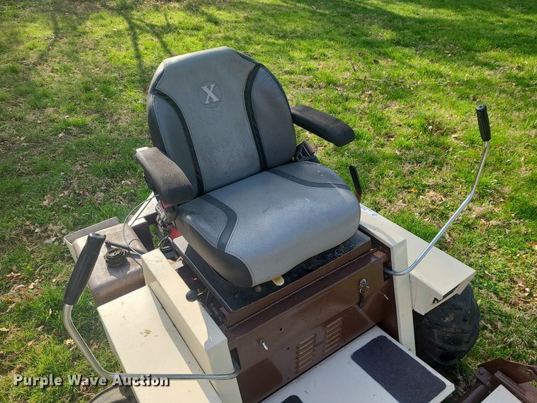 image for item MX9653 Grasshopper 1622  ZTR lawn mower