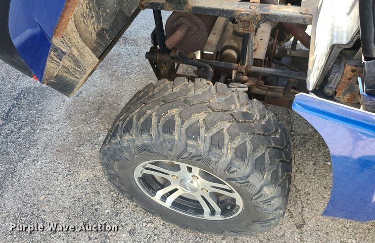 image for item MX9669 2012 Arctic Cat  utility vehicle