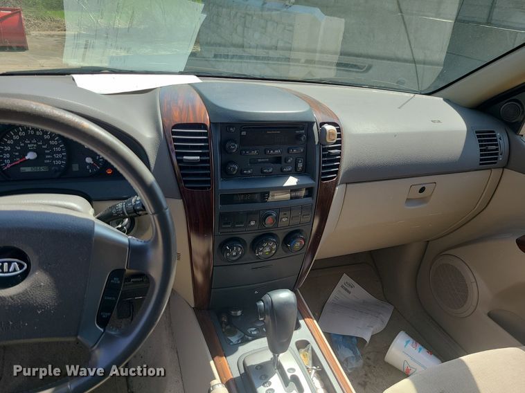image for item MX9671 2006 Kia Sorento EX  SUV