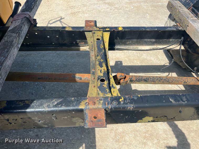 image for item MY9582 1978 Chevrolet C60  truck cab and chassis