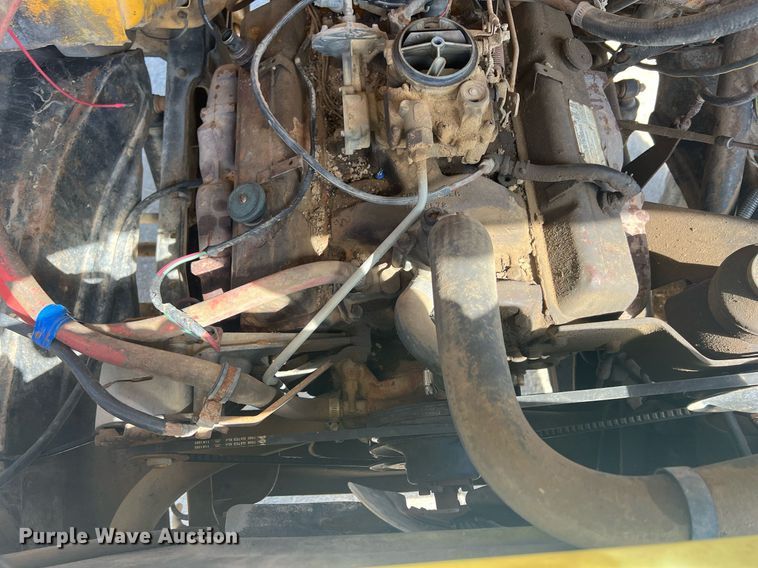 image for item MY9582 1978 Chevrolet C60  truck cab and chassis