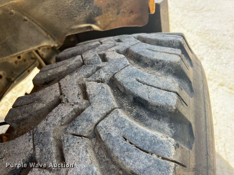 image for item MY9582 1978 Chevrolet C60  truck cab and chassis