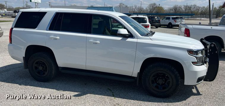 image for item MY9589 2017 Chevrolet Tahoe  SUV