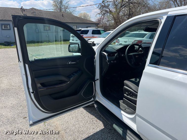 image for item MY9589 2017 Chevrolet Tahoe  SUV