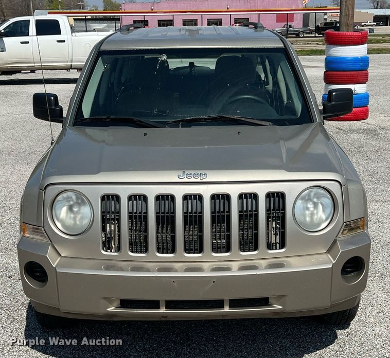 image for item MY9591 2010 Jeep Patriot  SUV