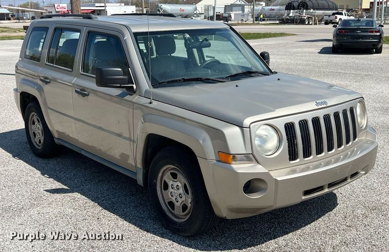 image for item MY9591 2010 Jeep Patriot  SUV