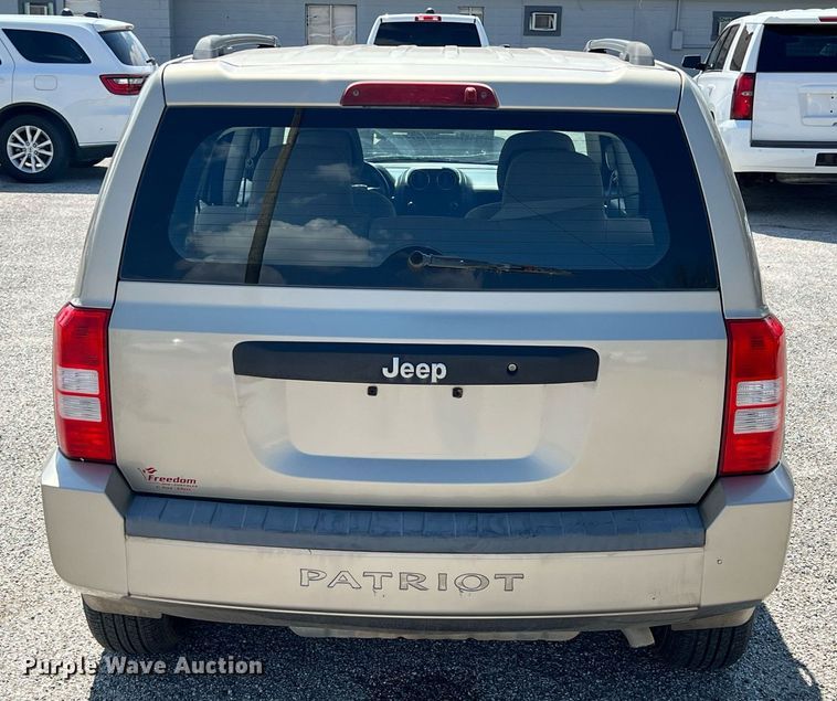 image for item MY9591 2010 Jeep Patriot  SUV