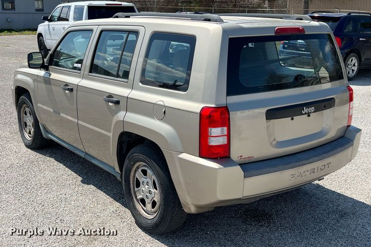 image for item MY9591 2010 Jeep Patriot  SUV